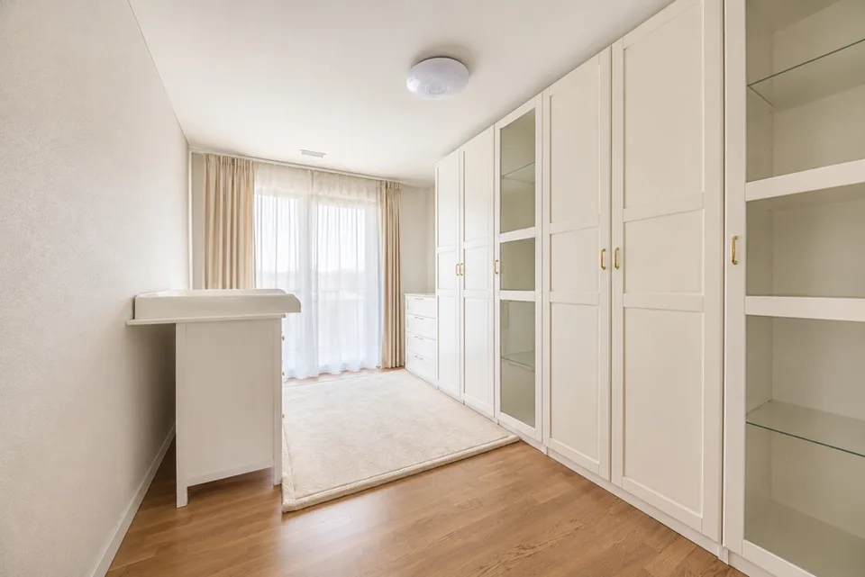 Modern ownership apartment with lake view and Minergie standard – photo 8 of 11