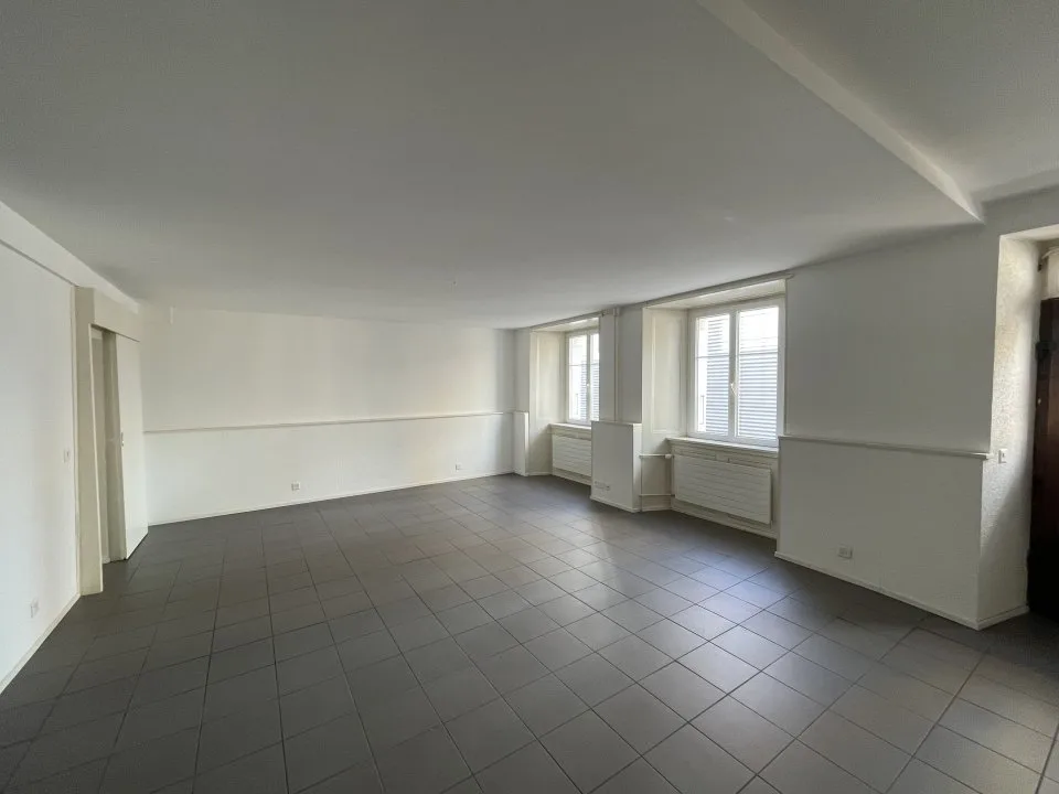 04540 - Appartamento 2 locali - Daniel-Jeanrichard 7 - La Chaux-de-Fonds – foto 2 di 3