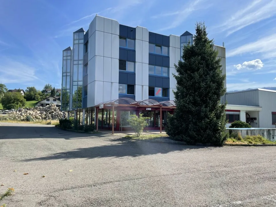 48 m2 Büro-/Praxisraum (mit Du/WC) vielseitig nutzbar – Foto 5 von 7