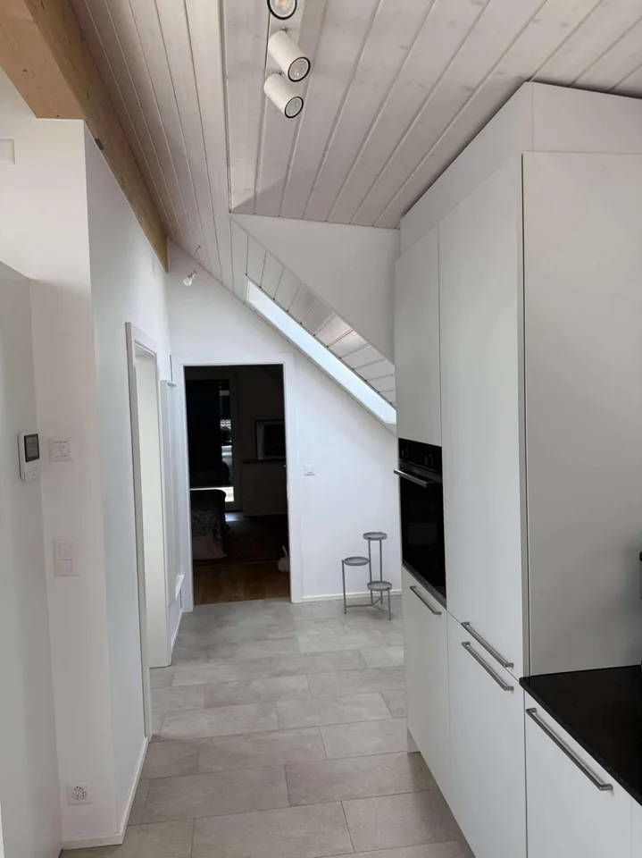 APPARTAMENTO 2.5 LOCALI + POSTO AUTO - MODERNO E LUMINOSO – foto 5 di 12