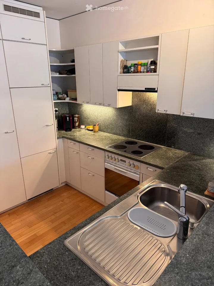 möblierte 2.5 Zimmerwohnung zur Untermiete – Foto 3 von 5