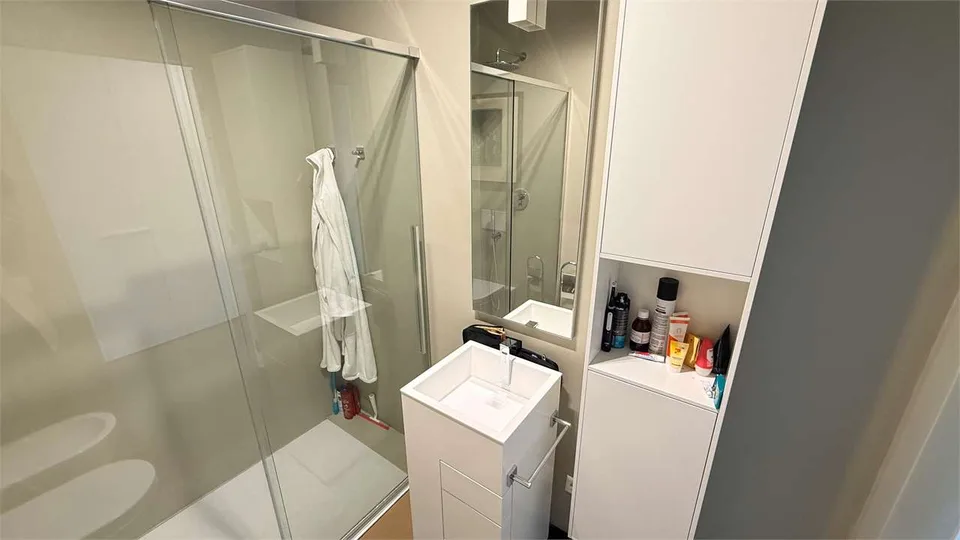 Helles und geräumiges Apartment 4,5 mit großem Terrassenbereich – Foto 12 von 13
