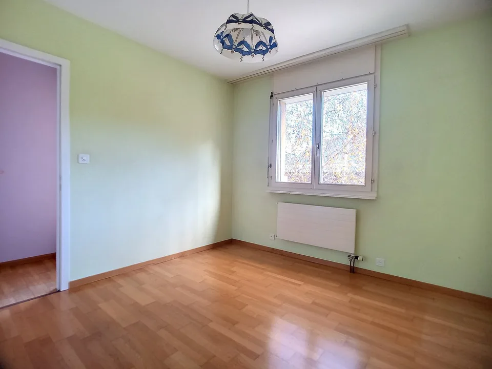 Sion, appartement de 5.5 pièces au cœur du quartier de Vissigen avec place de parc – photo 16 sur 19