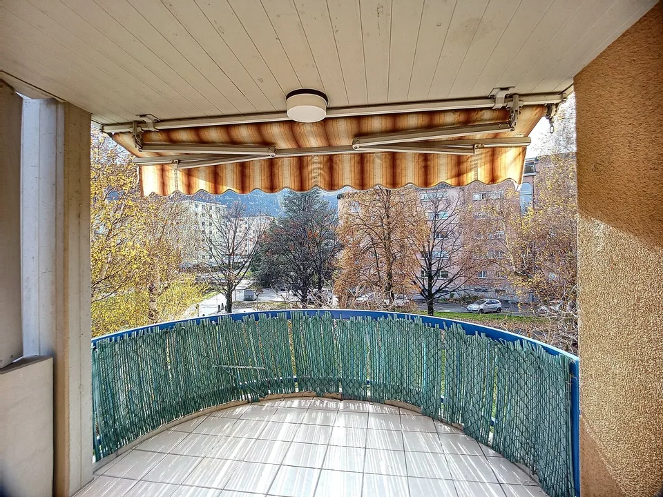 Sion, appartement de 5.5 pièces au cœur du quartier de Vissigen avec place de parc – photo 8 sur 19