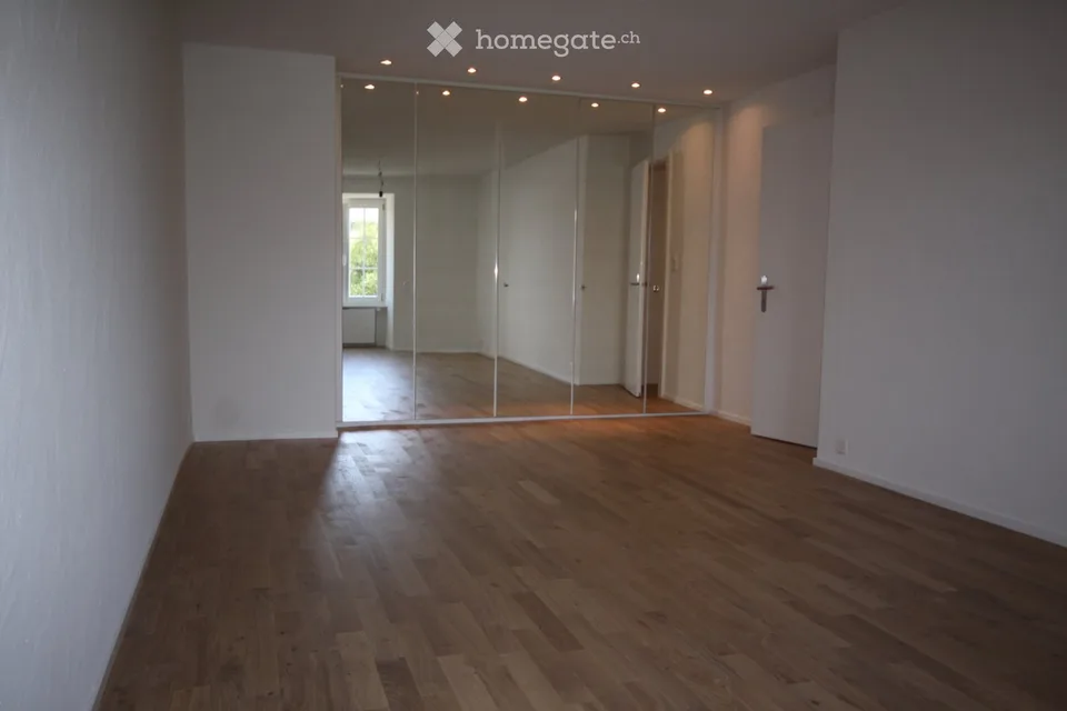 Maisonnette 5,5 pièces + appartement 1,5 pièces au rez-de-chaussée avec espace commercial à Kaiserstuhl + terrain en Allemagne – photo 10 sur 30