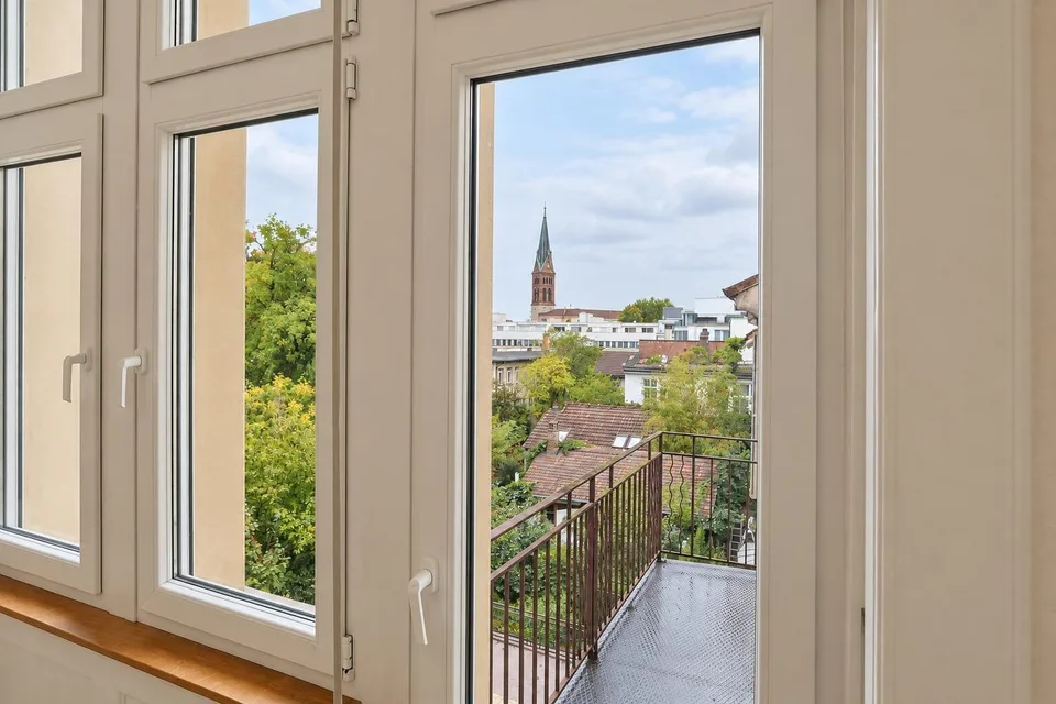 Office spaces in a representative business building in the Basel city center – photo 5 of 12