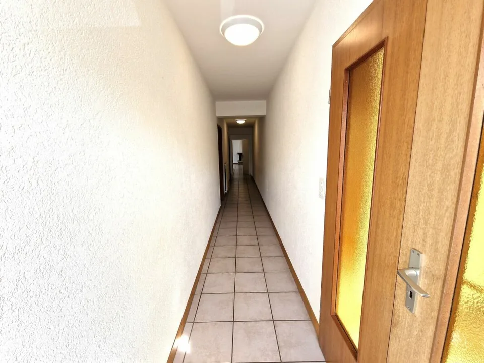 Spacieux appartement de 5.5 pièces – photo 3 sur 12