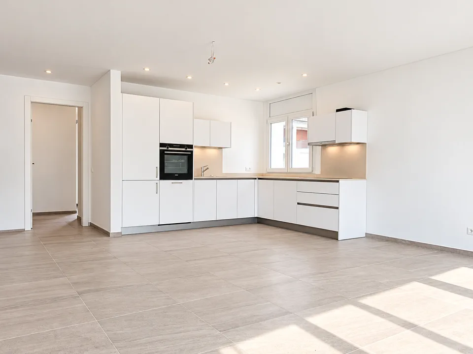 Appartement de 3,5 pièces au deuxième étage de la nouvelle Résidence Regina – photo 3 sur 6