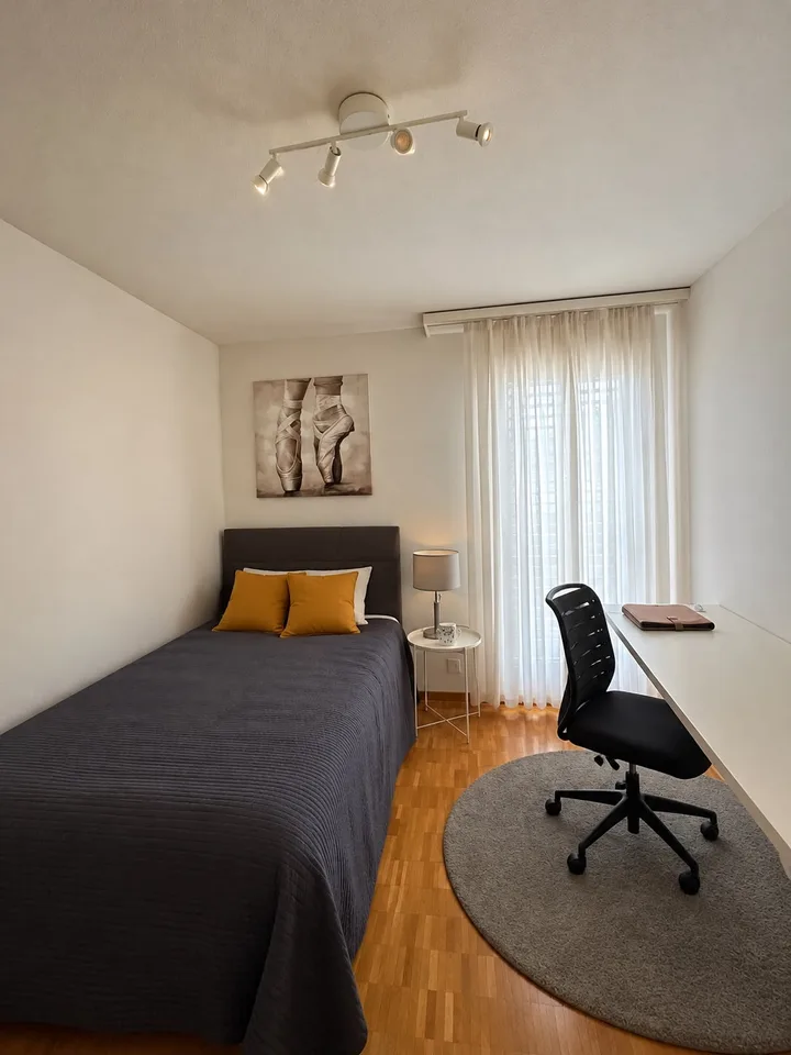 Charmant appartement maisonnette 4.5 pièces à Baden – photo 5 sur 8