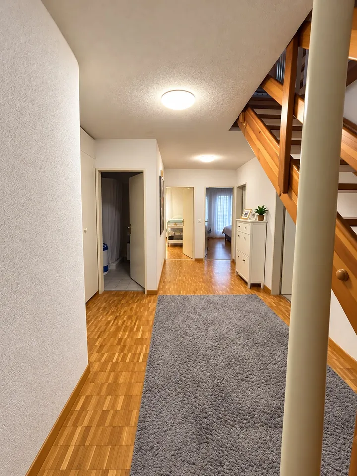 Charmant appartement maisonnette 4.5 pièces à Baden – photo 2 sur 8