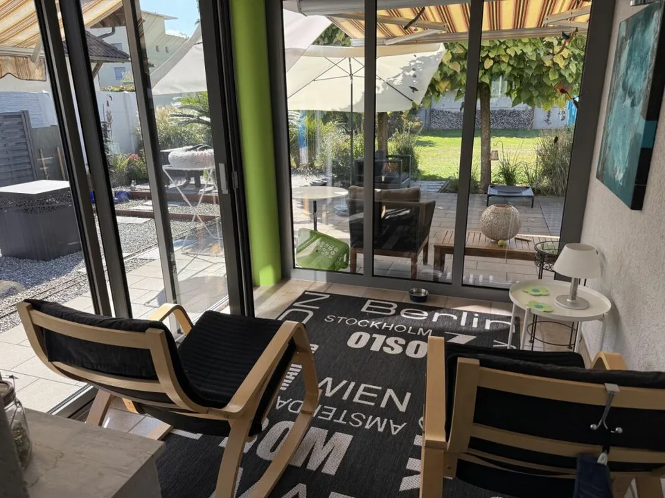Renoviertes Einfamilienhaus mit einem Wintergarten – Foto 17 von 28