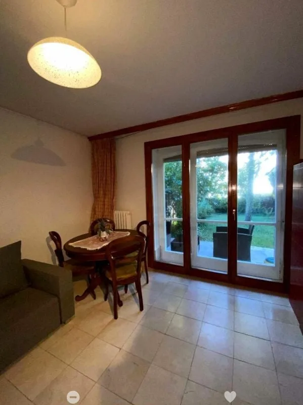 Ruhige 2.5-Zimmer-Gartenwohnung mit Sitzplatz - Brüggstrasse 74, Biel – Foto 5 von 11