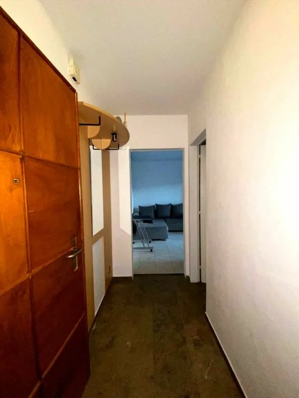 Ruhige 2.5-Zimmer-Gartenwohnung mit Sitzplatz - Brüggstrasse 74, Biel – Foto 8 von 11