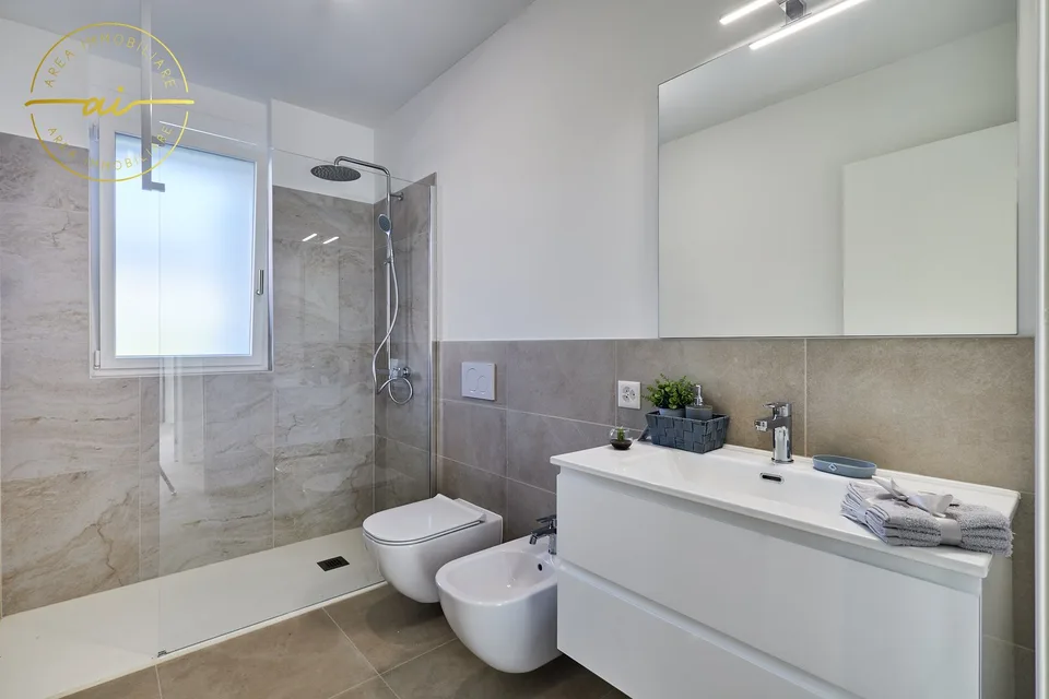 Appartement spacieux 4.5 pièces avec jardin dans une résidence élégante – photo 11 sur 24