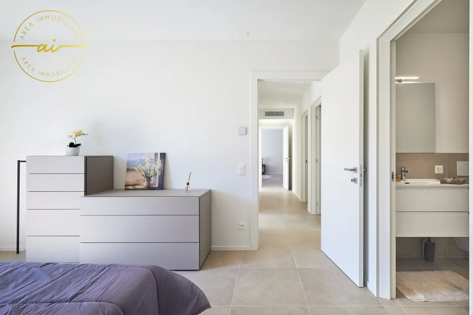 Appartement spacieux 4.5 pièces avec jardin dans une résidence élégante – photo 15 sur 24