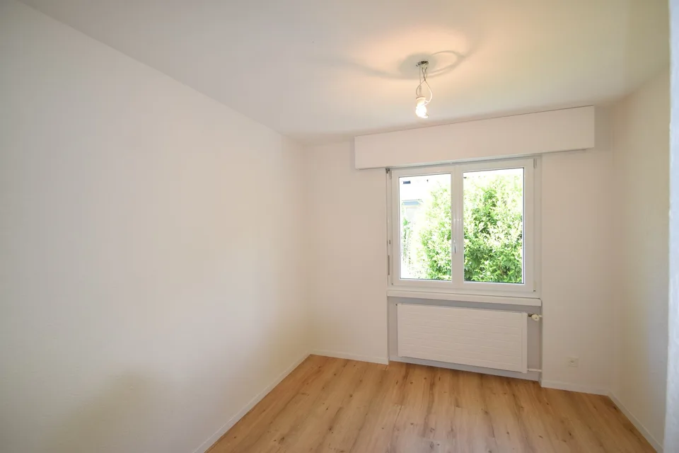 Vivere dove gli altri fanno vacanza – La tua casa con vista sul lago di Bienne – foto 13 di 30