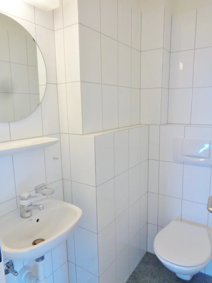 Charmante 4.5 Zimmerwohnung in Adliswil zu vermieten! – Foto 9 von 13