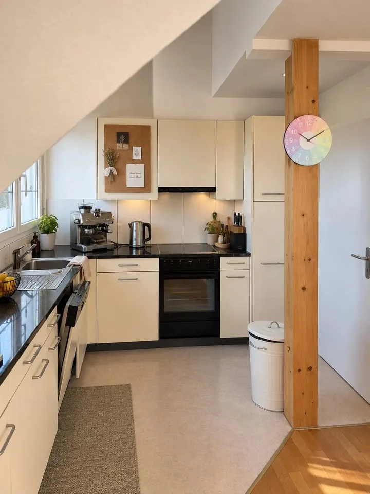 Ruhig wohnen, zentral verbunden - helle 4-Zimmer-Maisonette mit grossem Balkon in Muttenz – Foto 4 von 13