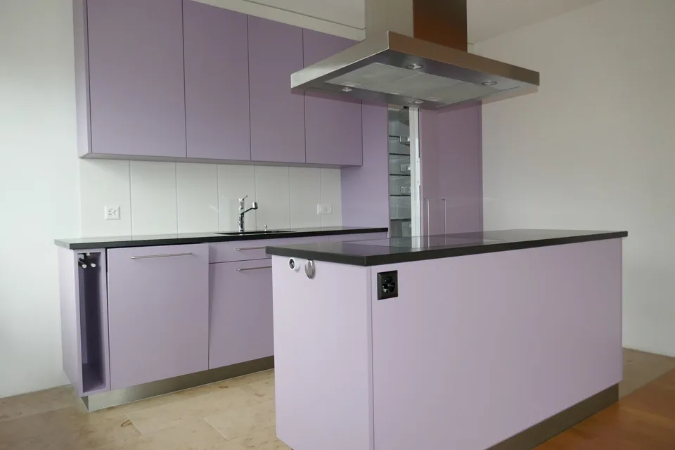 Charmante 4-Zimmer-Maisonette-Wohnung mit Balkon und Seeblick in Ligerz – Foto 4 von 20