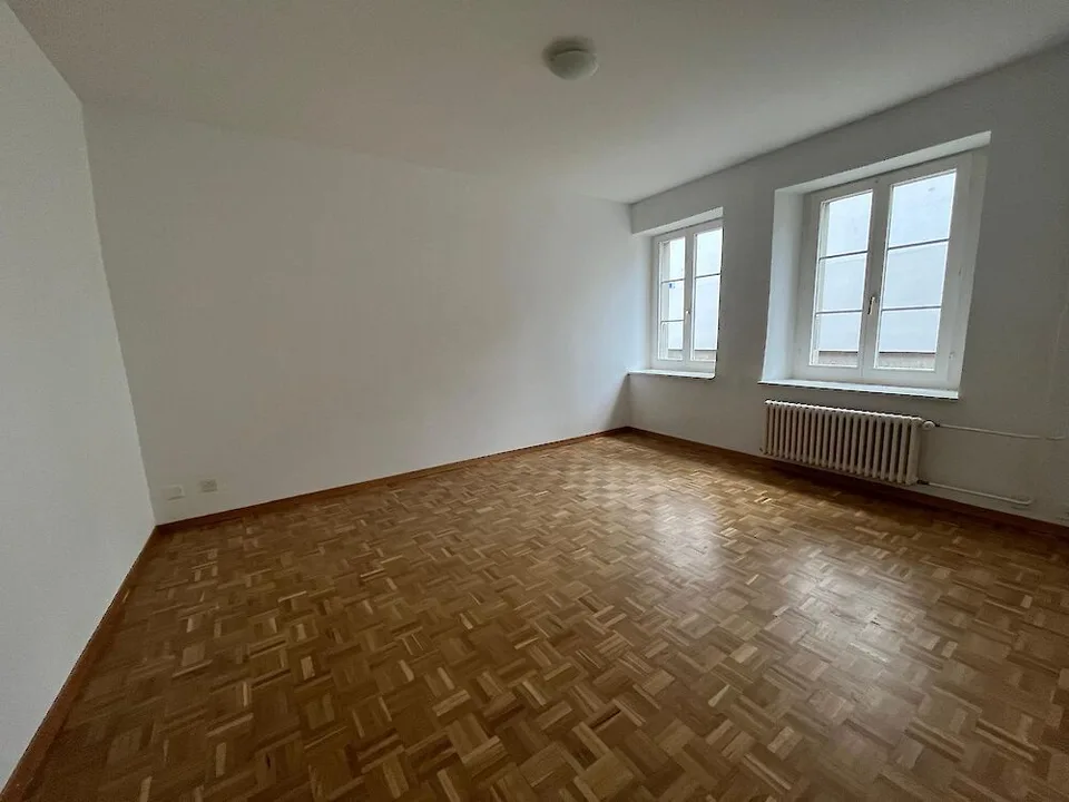 Renovierte Wohnung im Herzen der Freiburger Unterstadt – Foto 6 von 11