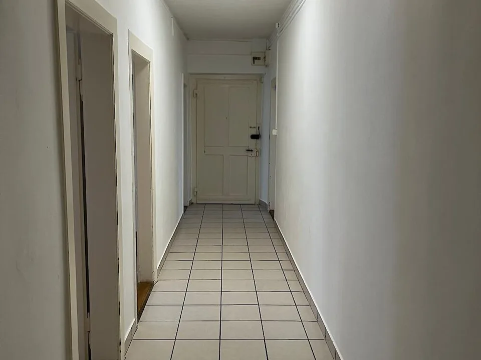Renovierte Wohnung im Herzen der Freiburger Unterstadt – Foto 8 von 11