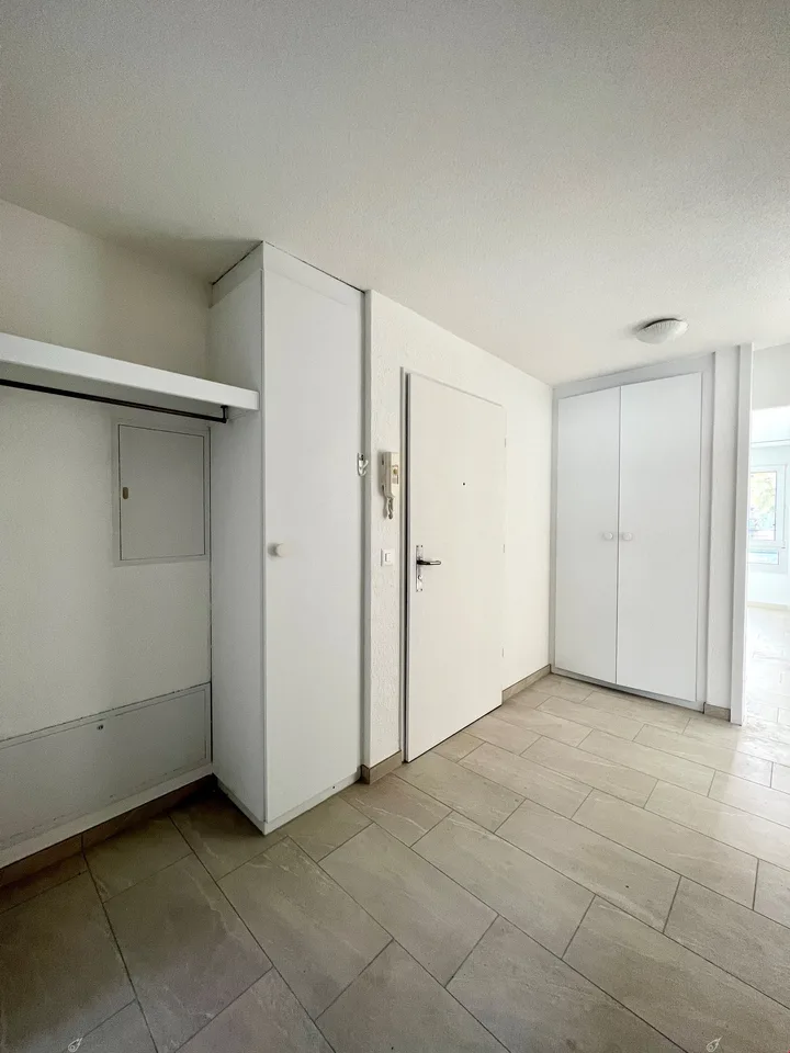 Eigentumsstandard 4.5 Zimmerwohnung mit Balkon – Foto 4 von 9