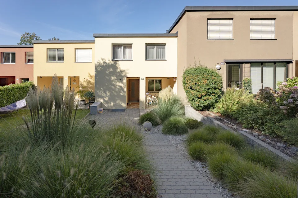 5.5 Zimmer Reihenfamilienhaus in Wettswil – Foto 2 von 11