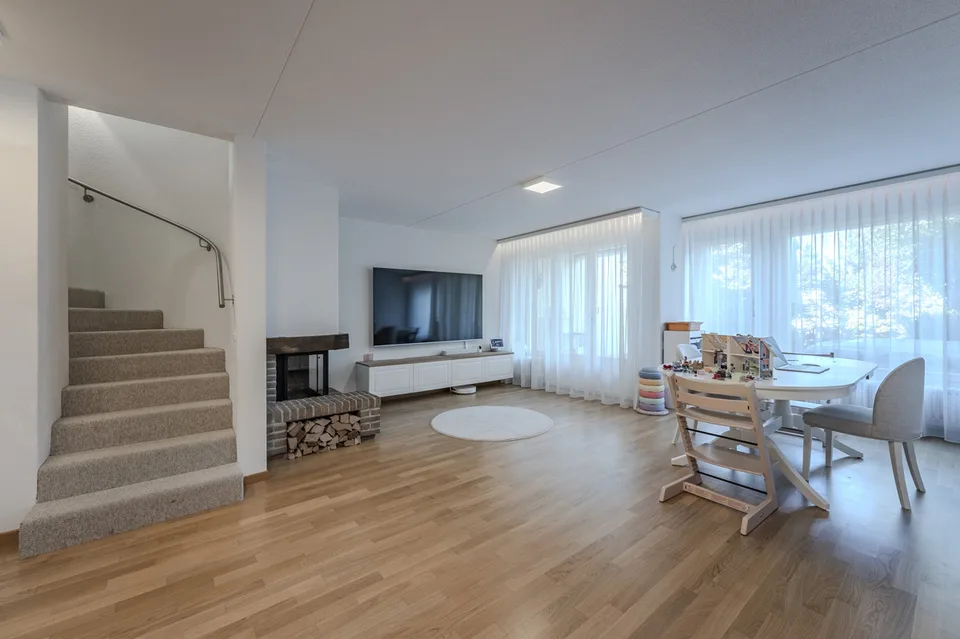 5.5 Zimmer Reihenfamilienhaus in Wettswil – Foto 5 von 11