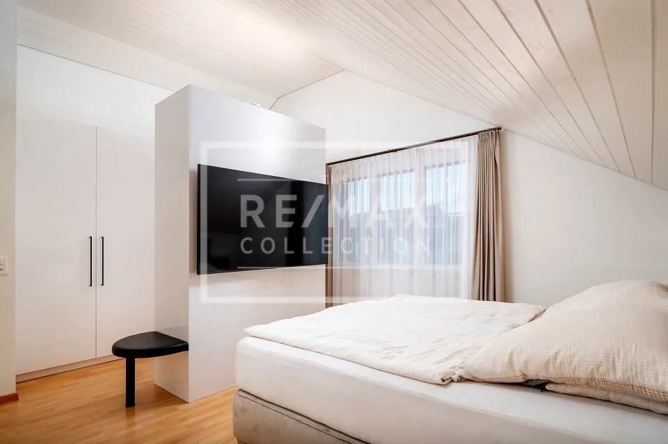 Ferienfeeling pur! / Traumhaftes 6.5-Zimmer-Einfamilienhaus mit pri... – Foto 4 von 13