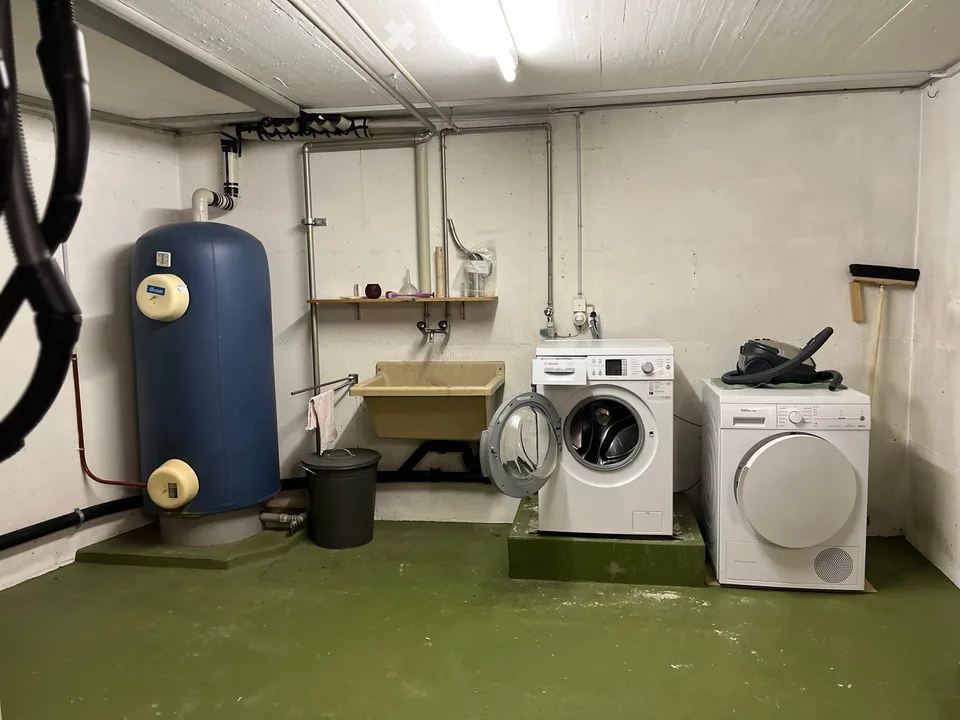 Charmantes Einfamilienhaus in idyllischer Lage in Wimmis – Foto 16 von 19