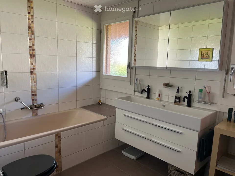 Charmantes Einfamilienhaus in idyllischer Lage in Wimmis – Foto 12 von 19