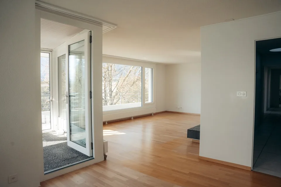 Charmante 4.5-Zimmer-Attikawohnung mit Bergpanorama in Thun – Foto 22 von 24