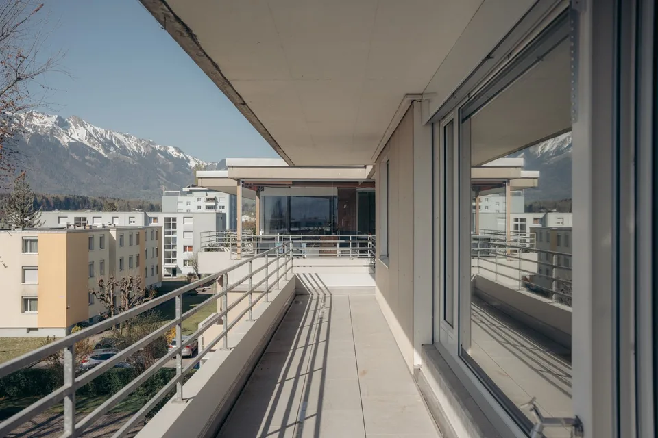 Charmante 4.5-Zimmer-Attikawohnung mit Bergpanorama in Thun – Foto 4 von 24