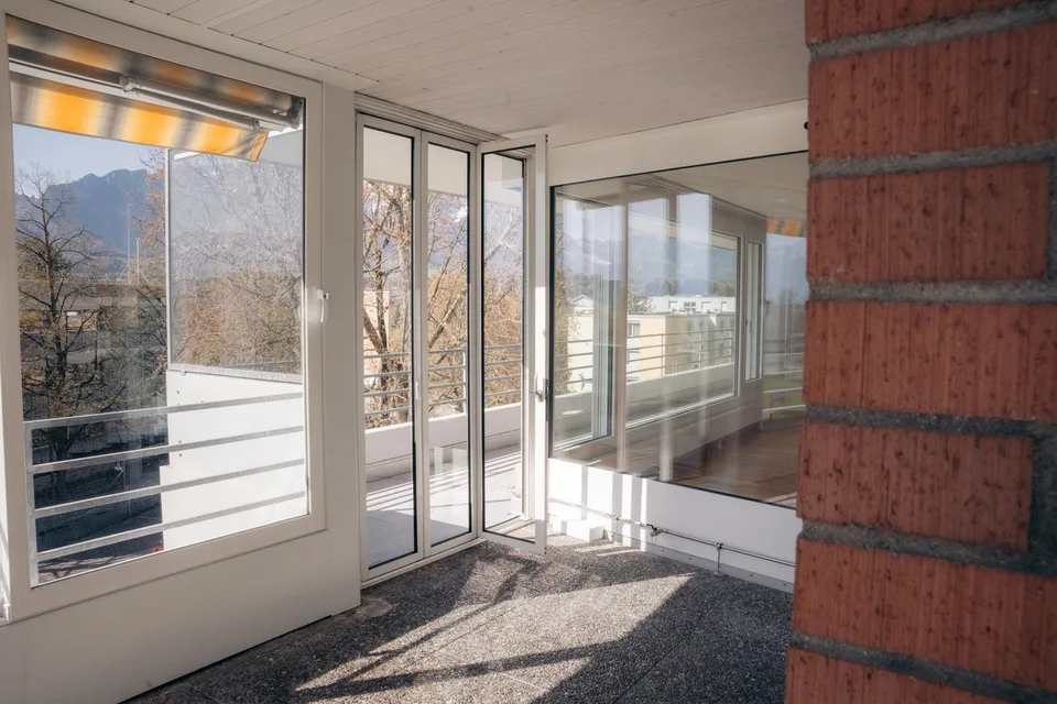Charmante 4.5-Zimmer-Attikawohnung mit Bergpanorama in Thun – Foto 8 von 24