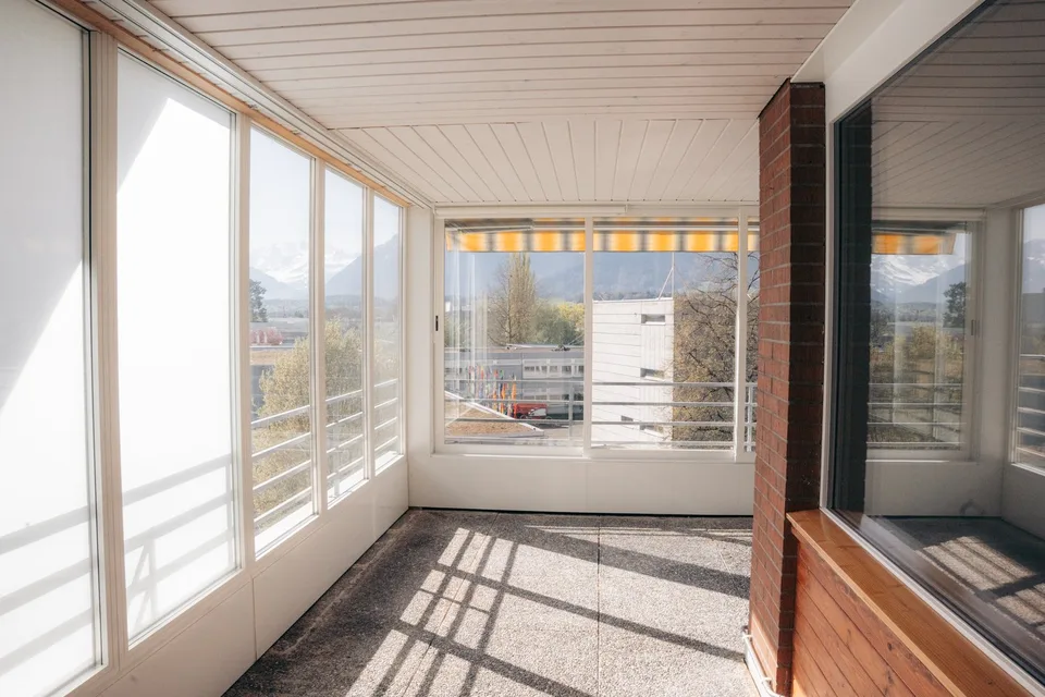 Charmante 4.5-Zimmer-Attikawohnung mit Bergpanorama in Thun – Foto 7 von 24