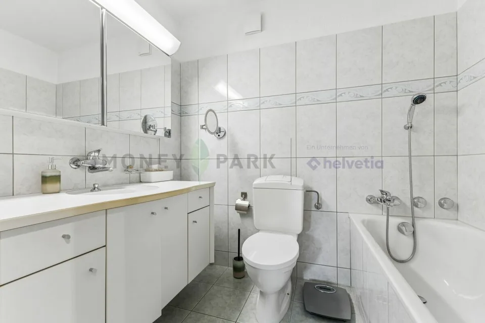 5.5 Zimmer-Eigentumswohnung mit viel Potenzial – Foto 4 von 8