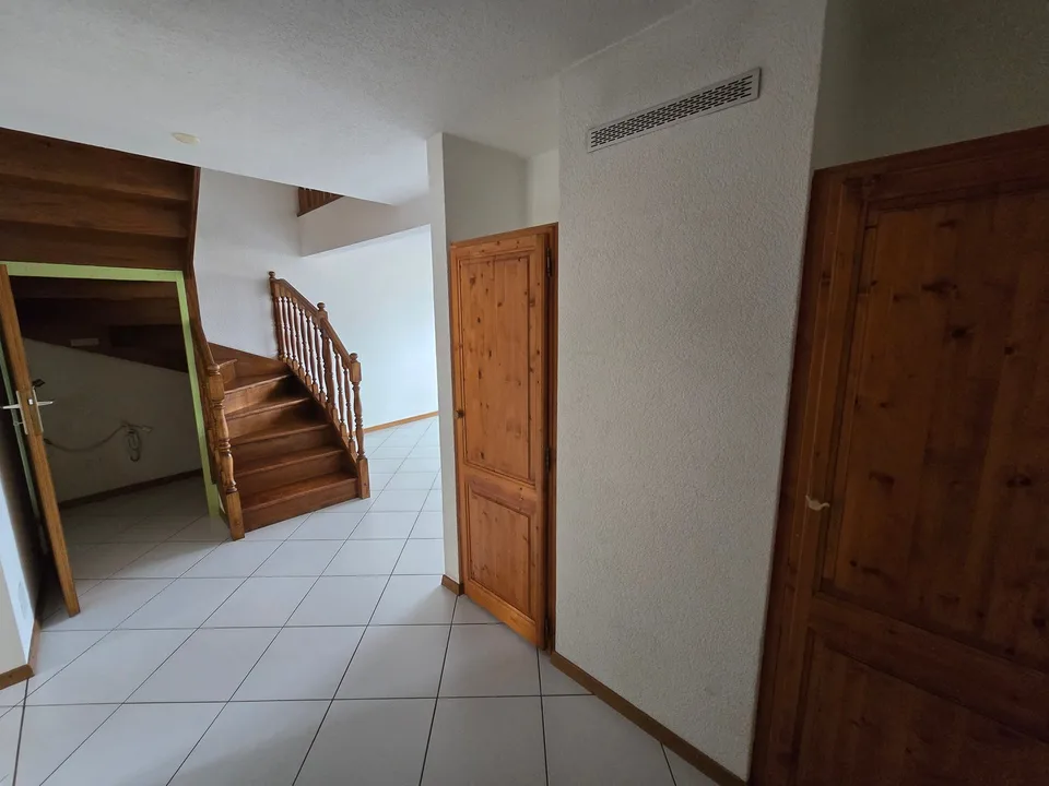 Duplex-Wohnung mit 3.5 Zimmern – Foto 5 von 11