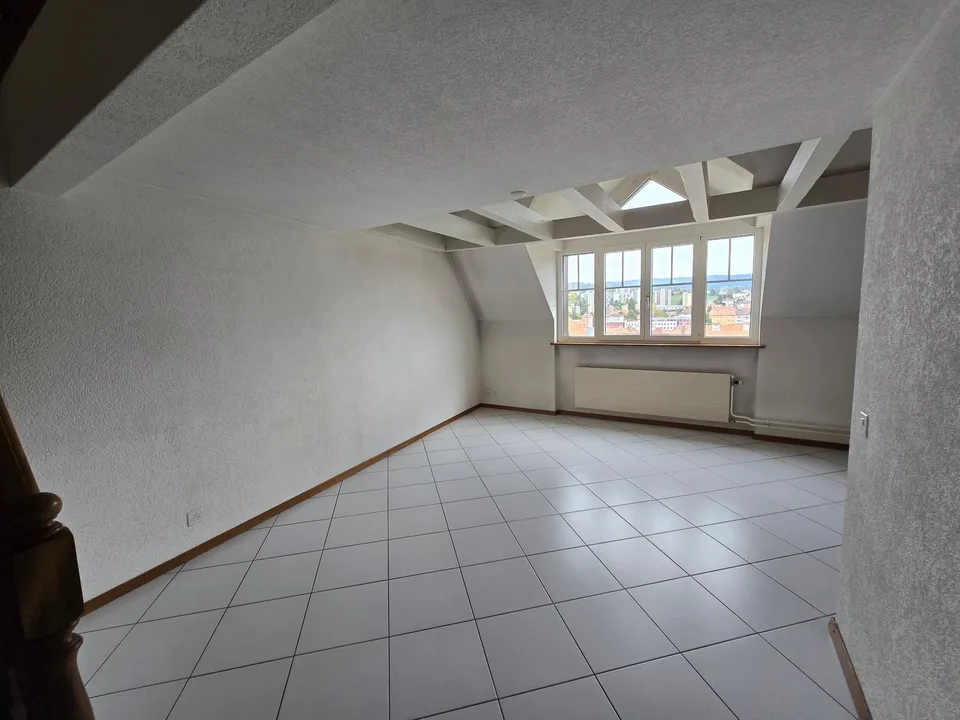Duplex-Wohnung mit 3.5 Zimmern – Foto 3 von 11