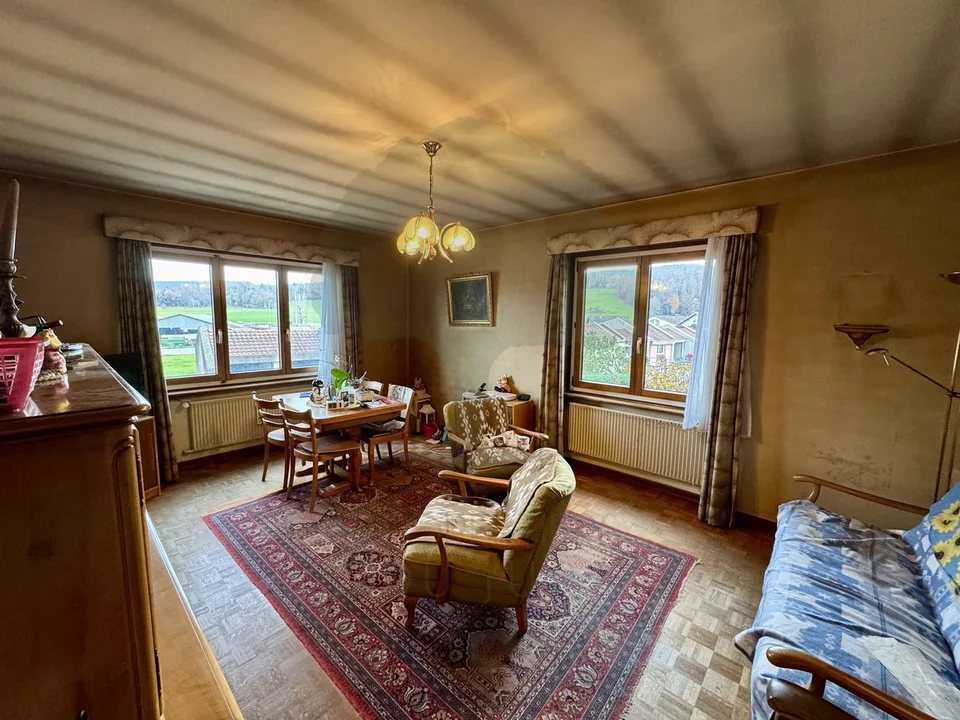 Deliziosa casa con grande potenziale a Courtedoux – foto 9 di 13