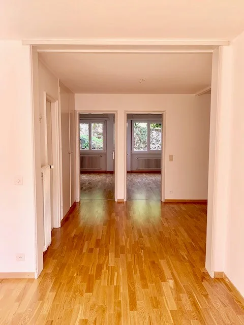 Schönes Apartment in idealer Lage – Foto 2 von 7