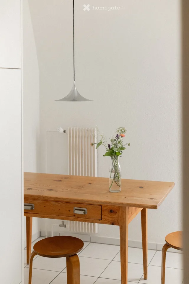 Möbliertes Zimmer für Wochenaufenthalter_in – Foto 2 von 5