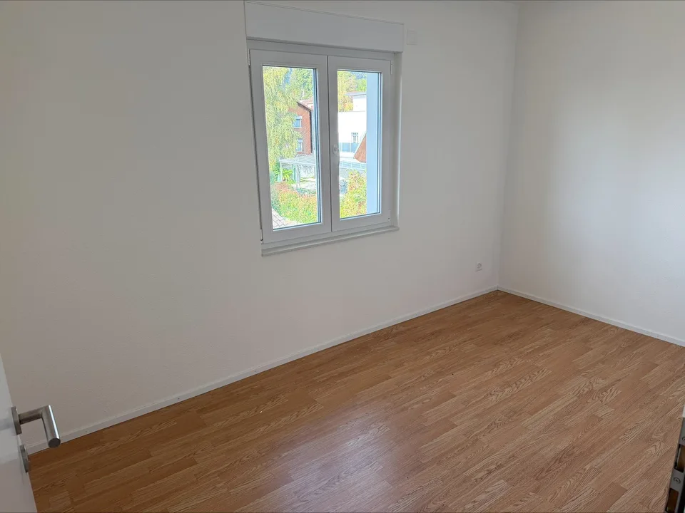 Appartement attractif 3½ pièces avec balcon dans un quartier calme à Grenchen – photo 4 sur 6