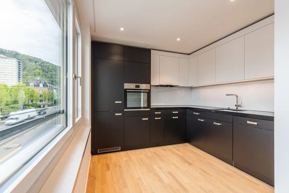 Appartamento moderno, luminoso – foto 2 di 10