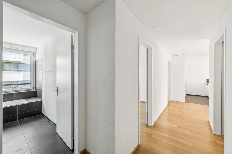 Moderne 3.5-Zimmerwohnung in Top-Lage – Foto 9 von 10