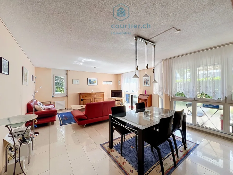 Appartamento, terrazza e giardino, tranquillo in città, vicino HFR e stazione – foto 4 di 14