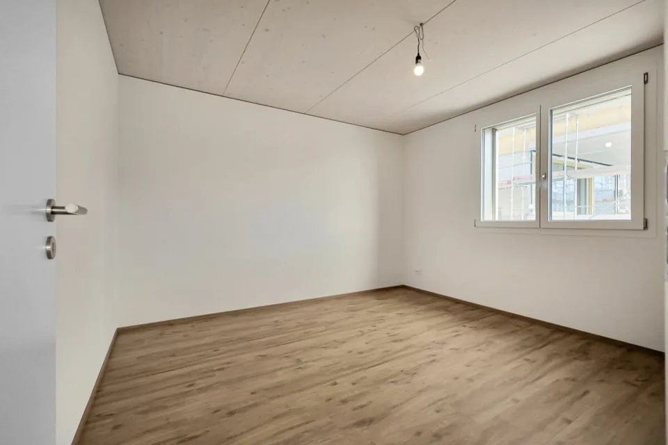 Modern 5.5-room single-family house with flexible 2.5-room annex – photo 8 of 26