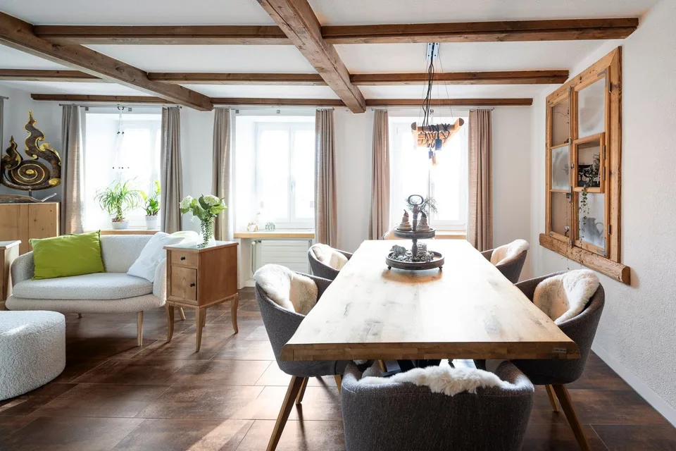 9 Zimmer Einfamilienhaus in Sarmenstorf – Foto 3 von 13