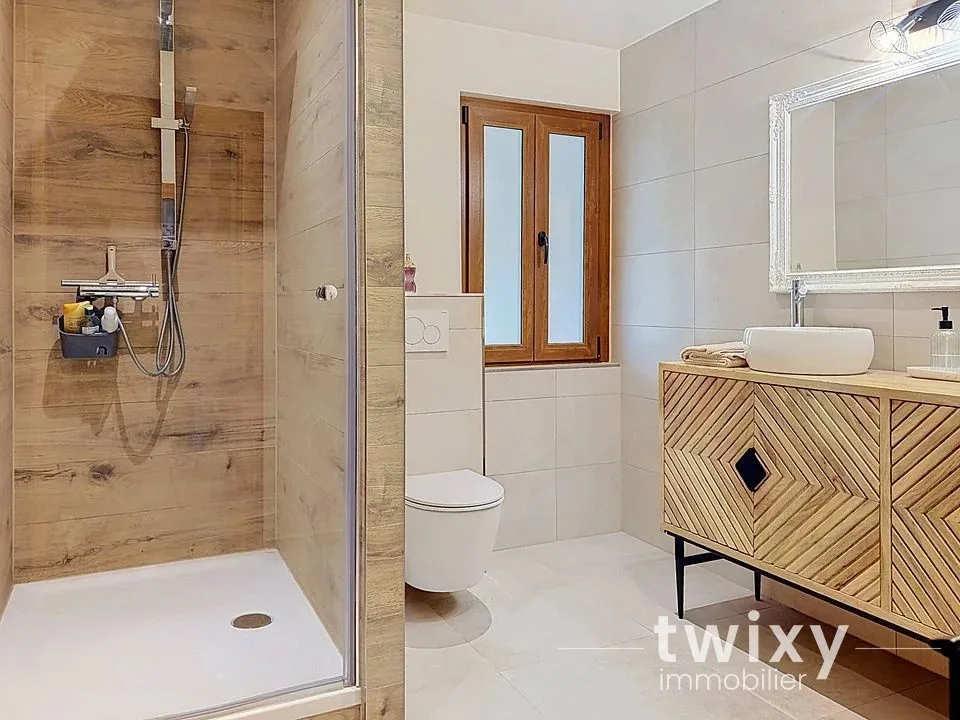 Corbeyrier - Einzelhaus mit 2 Wohnungen renoviert – Foto 7 von 9