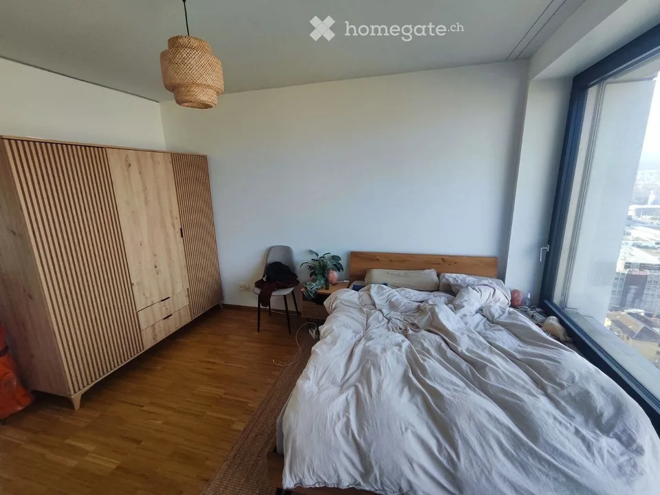 Möblierte 3.5-Zi.-Wohnung zur Zwischenmiete in Altstetten – Foto 3 von 5