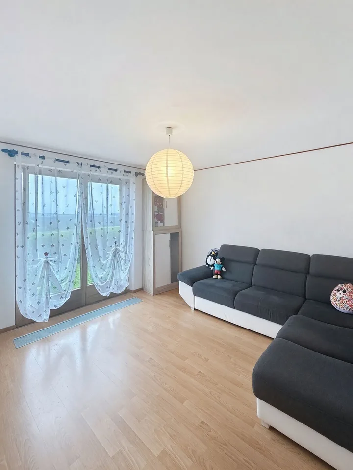 Family home with great potential – photo 5 of 7